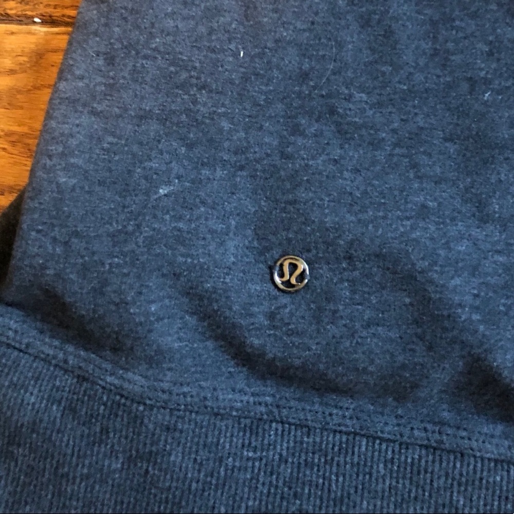 Gray Lululemon Sweatshirt Pullover - image 3